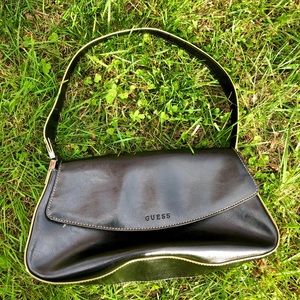 Black Y2K/90s Guess purse